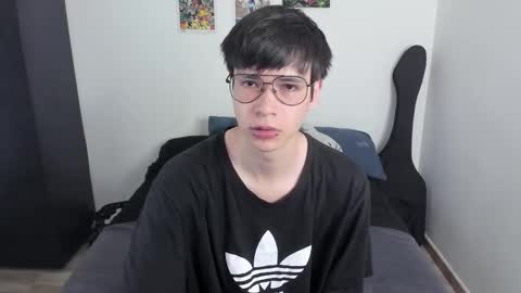 twx Andy twink3 online show from September 23, 2025, 5:05 pm