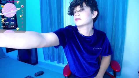 Snapshot of andyboy_19 chatting on February 21, 2025, 10:26 pm andy online show from February 21, 2025, 10:26 pm