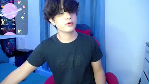 Snapshot of andyboy_19 chatting on February 28, 2025, 1:15 am andy online show from February 28, 2025, 1:15 am