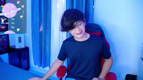 Snapshot of andyboy_19 chatting on March 9, 2025, 9:46 pm andy online show from March 9, 2025, 9:46 pm