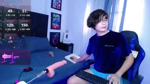 Snapshot of andyboy_19 chatting on October 22, 2025, 9:36 pm andy online show from October 22, 2025, 9:36 pm