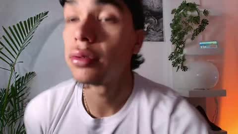 andypalmerr online show from May 19, 2026, 10:27 pm