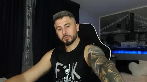 Magic Andy online show from November 15, 2025, 1:03 am