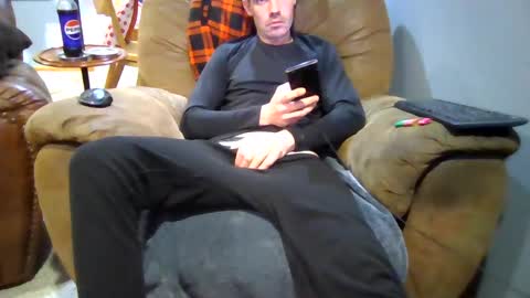 Snapshot of andywan94 chatting on February 25, 2025, 12:03 pm andywan94 online show from February 25, 2025, 12:03 pm