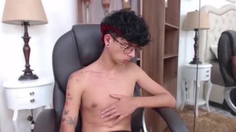 andyxibrat online show from March 24, 2026, 8:58 pm