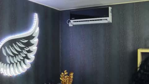 Anne online show from February 18, 2025, 9:20 pm