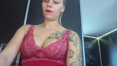 anet228 online show from April 8, 2026, 1:44 pm