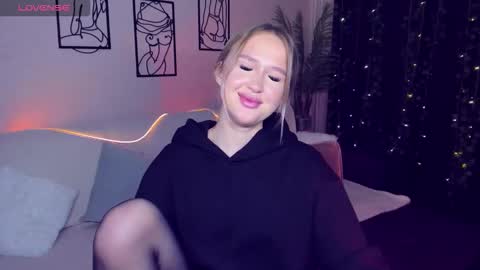 Snapshot of anfisalorns chatting on December 3, 2025, 5:44 pm Anfisa online show from December 3, 2025, 5:44 pm