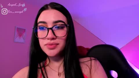 Angel  online show from December 21, 2025, 1:57 am