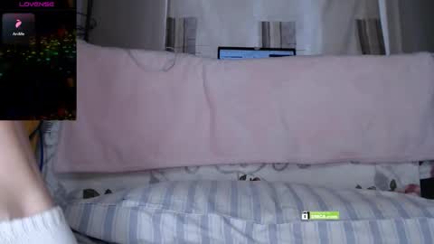 Snapshot of angel71717 chatting on January 10, 2026, 10:39 am Angelina online show from January 10, 2026, 10:39 am