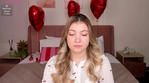 Snapshot of angel__grace chatting on February 19, 2026, 12:17 am Grace online show from February 19, 2026, 12:17 am