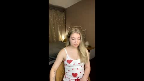 Grace online show from April 16, 2026, 1:06 am