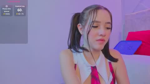 Snapshot of angel__kiss chatting on November 15, 2025, 4:10 am angel__kiss online show from November 15, 2025, 4:10 am