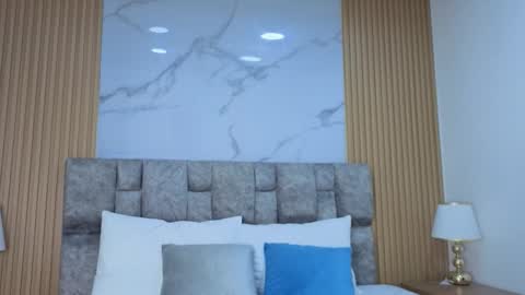 Snapshot of angel__kiss chatting on February 12, 2026, 11:27 am angel__kiss online show from February 12, 2026, 11:27 am