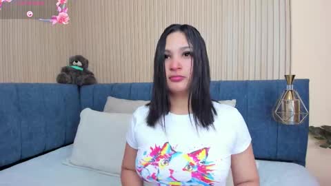 angel__ponce online show from October 21, 2025, 7:25 pm