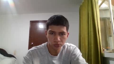 Snapshot of angel_ale chatting on January 14, 2025, 3:26 pm angel_ale online show from January 14, 2025, 3:26 pm