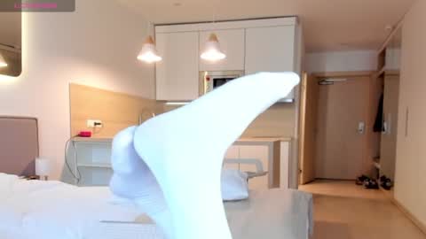 angel_andreww online show from January 23, 2025, 10:22 am