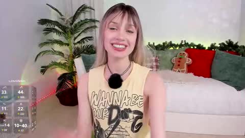 Snapshot of angel_claire chatting on December 4, 2025, 8:28 pm Claire - be back soon online show from December 4, 2025, 8:28 pm