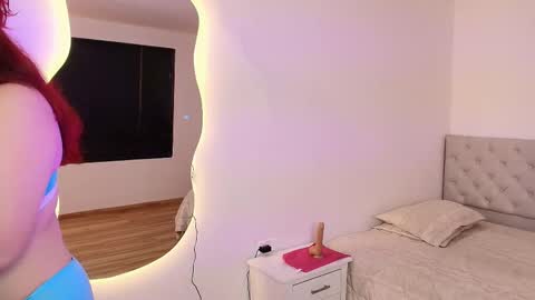 Snapshot of angel_colee chatting on October 9, 2025, 9:46 pm Angel online show from October 9, 2025, 9:46 pm