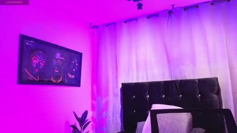 Angel-dragun online show from January 7, 2026, 3:09 am