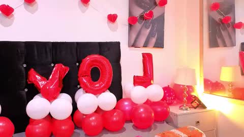 Snapshot of angel_dragun chatting on February 15, 2026, 3:36 am Angel-dragun online show from February 15, 2026, 3:36 am