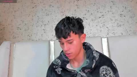 ngel Esteban  online show from March 1, 2025, 10:34 am