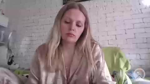 Snapshot of angel_girllovemy chatting on March 12, 2026, 7:25 am ANGEL online show from March 12, 2026, 7:25 am