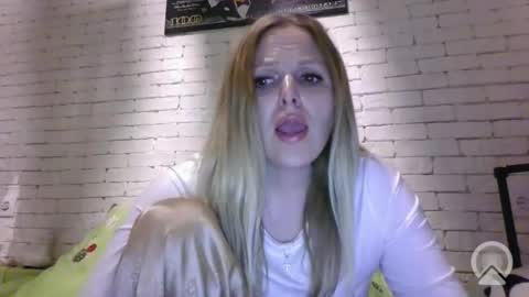 Snapshot of angel_girllovemy chatting on March 15, 2026, 5:30 pm ANGEL online show from March 15, 2026, 5:30 pm