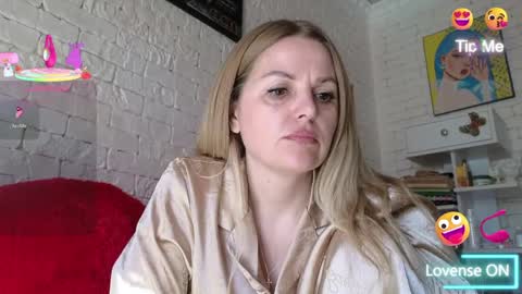 Snapshot of angel_girllovemy chatting on April 27, 2026, 6:00 am ANGEL online show from April 27, 2026, 6:00 am