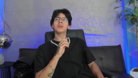 angel_scott2 online show from February 22, 2026, 11:20 am