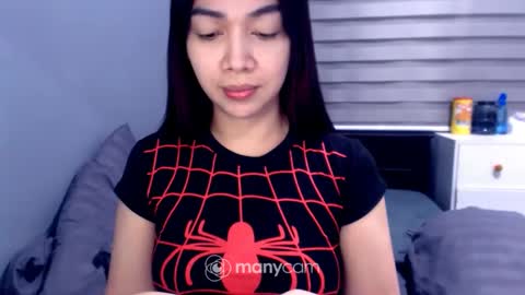 angel_shooter online show from February 28, 2025, 7:35 pm