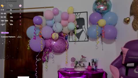 Snapshot of angel_smile18 chatting on October 26, 2025, 2:39 am angel online show from October 26, 2025, 2:39 am