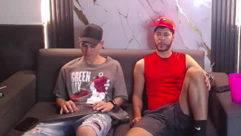 angel_villareal_ online show from February 7, 2026, 7:45 am