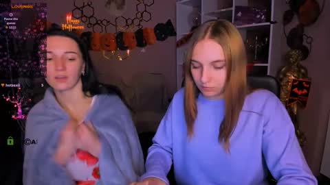 Snapshot of angel_void chatting on October 29, 2025, 5:47 pm Angel online show from October 29, 2025, 5:47 pm