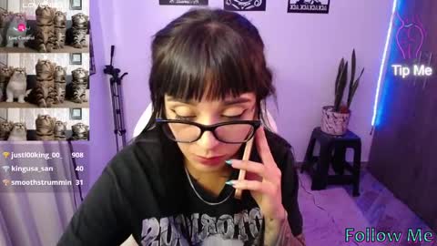 Snapshot of angela_lauren chatting on February 14, 2025, 3:00 am Angela online show from February 14, 2025, 3:00 am