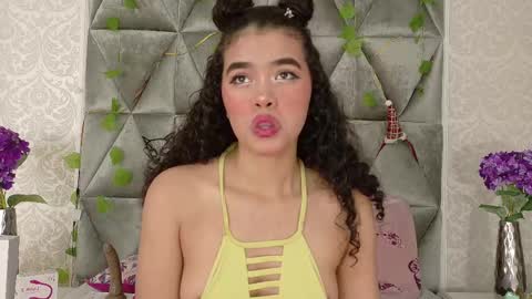 Angela online show from February 25, 2025, 1:06 pm