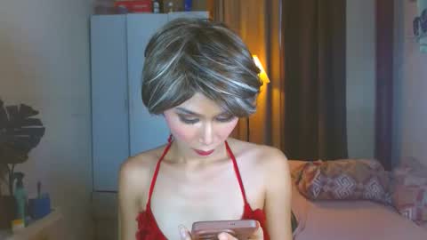 angela online show from October 16, 2025, 2:56 am