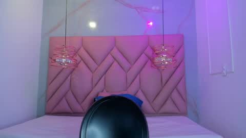 ANGELA online show from April 25, 2026, 6:38 pm