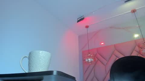 ANGELA online show from April 28, 2026, 12:10 pm