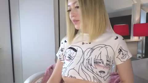 Angela Castle online show from December 13, 2025, 9:09 pm