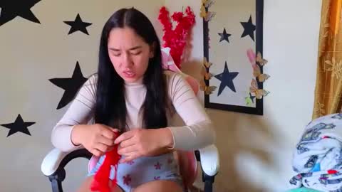 angelacute19 online show from April 18, 2026, 7:58 pm