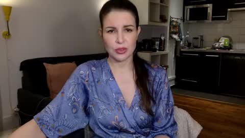 Snapshot of angeladarkk chatting on February 27, 2025, 9:14 pm Angela online show from February 27, 2025, 9:14 pm