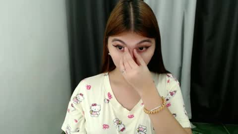 angelari_slut online show from December 15, 2025, 6:28 am