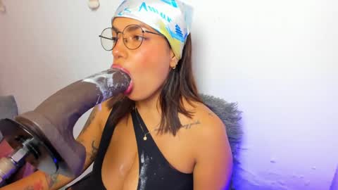 Angela Ricci online show from April 13, 2026, 4:45 pm