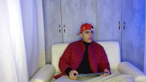 Snapshot of angelbacker22 chatting on January 20, 2025, 8:52 am angelbacker22 online show from January 20, 2025, 8:52 am