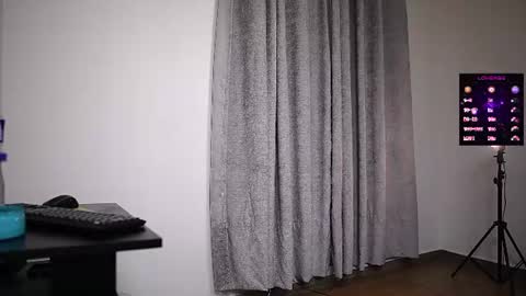 Snapshot of angelcabezaz chatting on July 2, 2026, 3:23 am NGEL. online show from July 2, 2026, 3:23 am