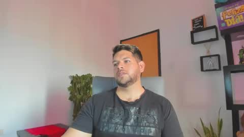 Snapshot of angelcute3 chatting on October 10, 2025, 3:22 pm angel online show from October 10, 2025, 3:22 pm