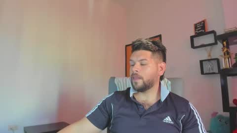 angel online show from November 17, 2025, 2:56 pm