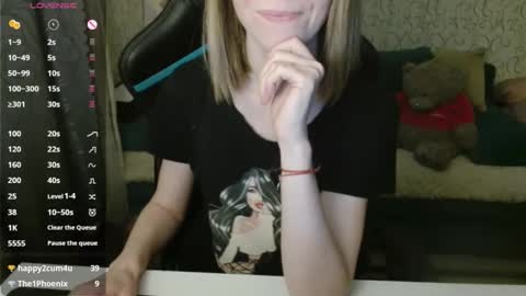 Snapshot of angelcute32 chatting on November 8, 2025, 3:23 pm AngelCute32 online show from November 8, 2025, 3:23 pm