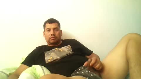 angeldavid90 online show from May 30, 2026, 4:37 pm